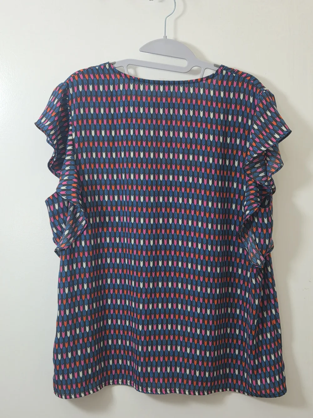 GAP Navy Geometric Flutter Sleeve Top with Pink & Teal Accents - Picture 2 of 2